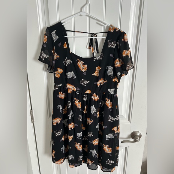 Cat You Feel The Love?
Babydoll Dress NWT 12 AU (~size 8 US) - Picture 2 of 4